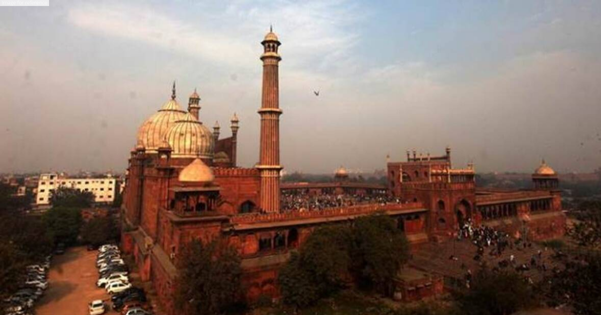 Delhi HC issues notice to authorities on illegal construction in Heritage Fatehpuri Masjid